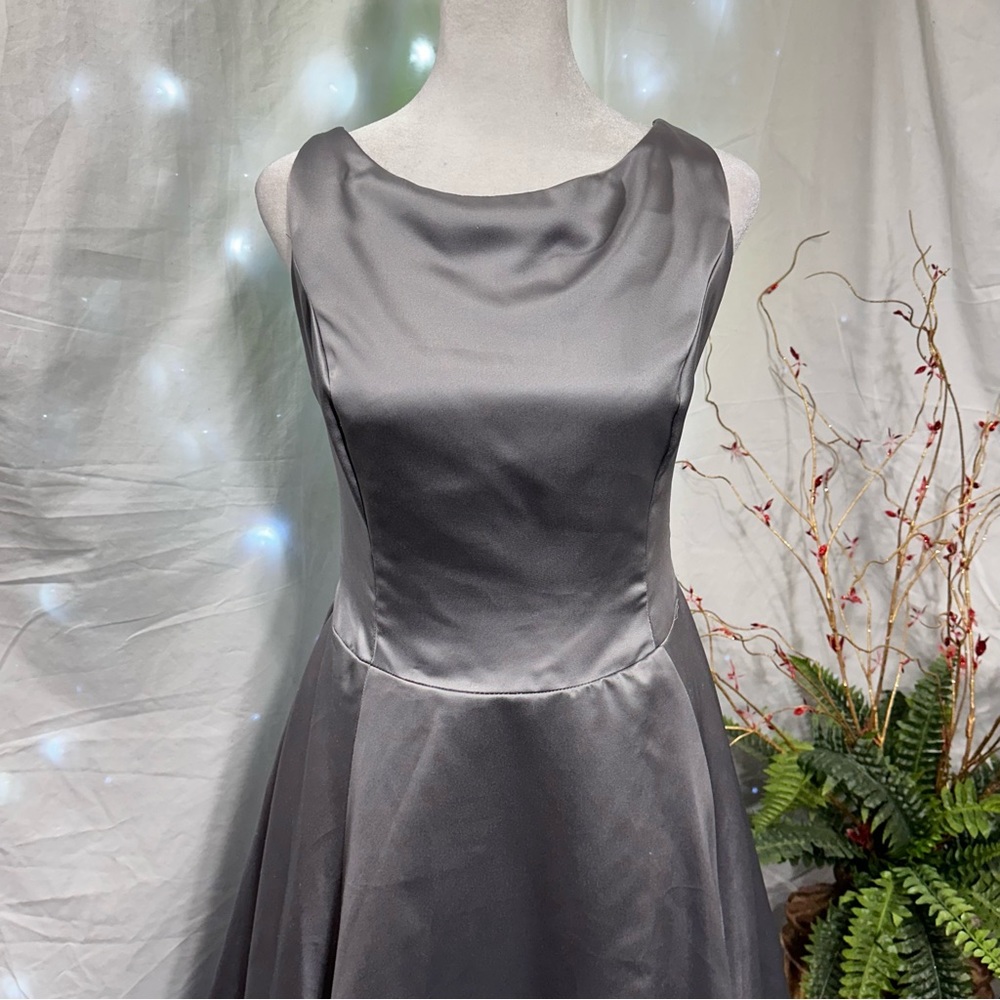 Waters and Watters Formal Dress - Picture 4 of 7